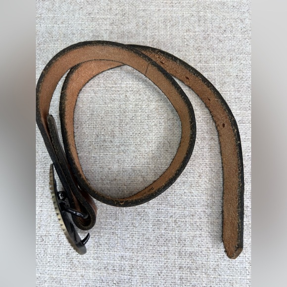 VTG childs Award Design Medals brass buckle, calf roping, w/ tooled leather belt - Picture 8 of 9